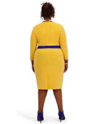 Women's V-Neck Knee Length Wrap Dress, Regular and Plus Size