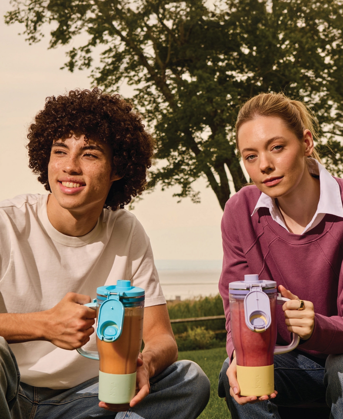 Ninja Blendboss Tumbler Blender With 26 Oz. Travel Tumber In Blue