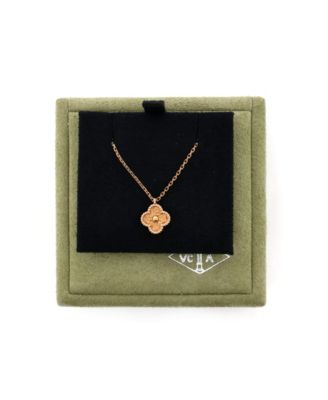 Sweet Alhambra Pendant Necklace