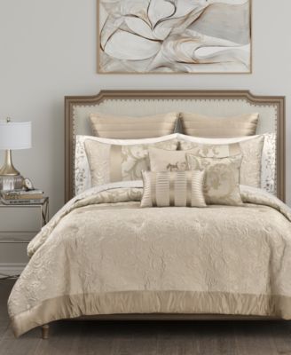 Spectra Jacquard Decorative Pillow, 16" x 16"