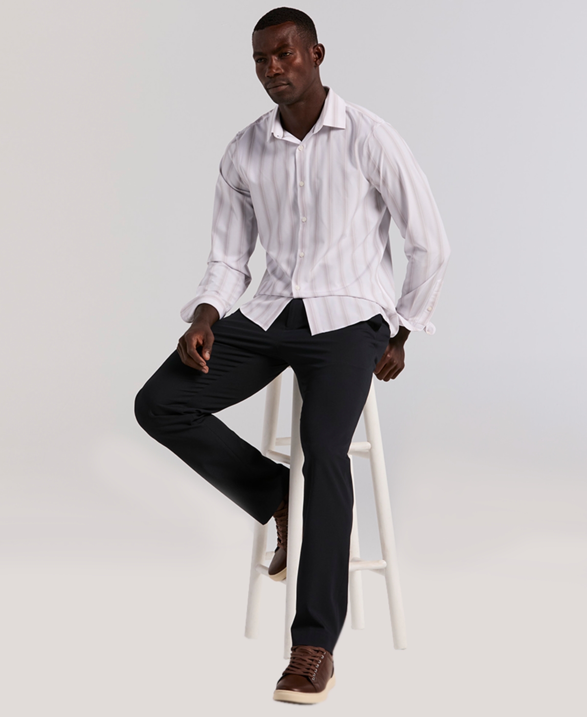 Perry Ellis Men's Long Sleeve Ombre Yarn-Dyed Stripe Shirt