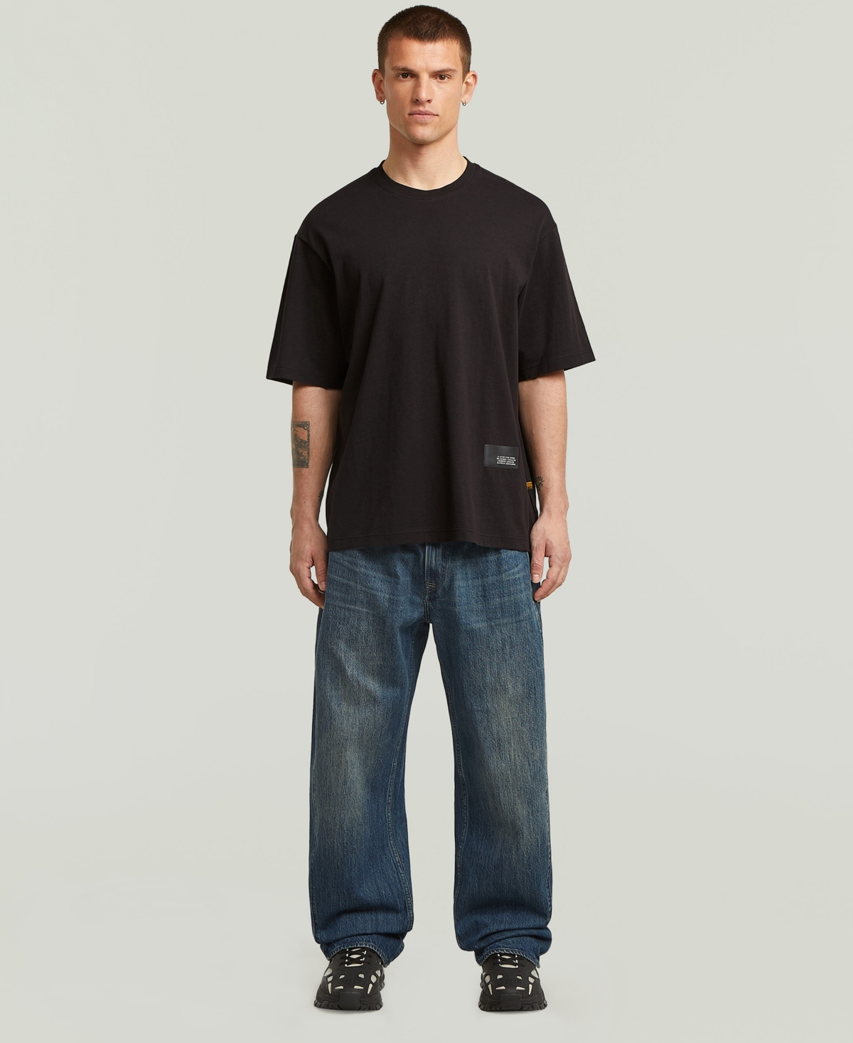 G-Star Raw Men's Badge Boxy Crewneck Graphic T-Shirt