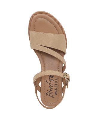 Women's Arrow Strappy Flat Sandals