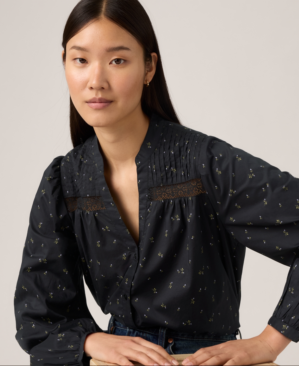 Levi's Women's Madeline Long-Sleeve Top
