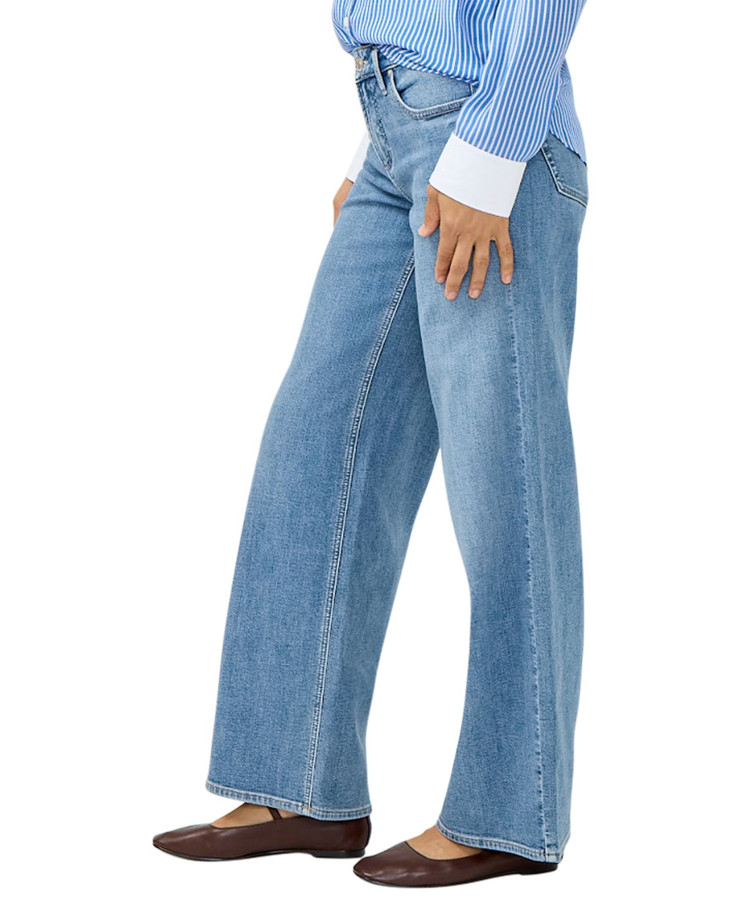Women's Suki Mid Rise Curvy Fit Wide Leg Jeans