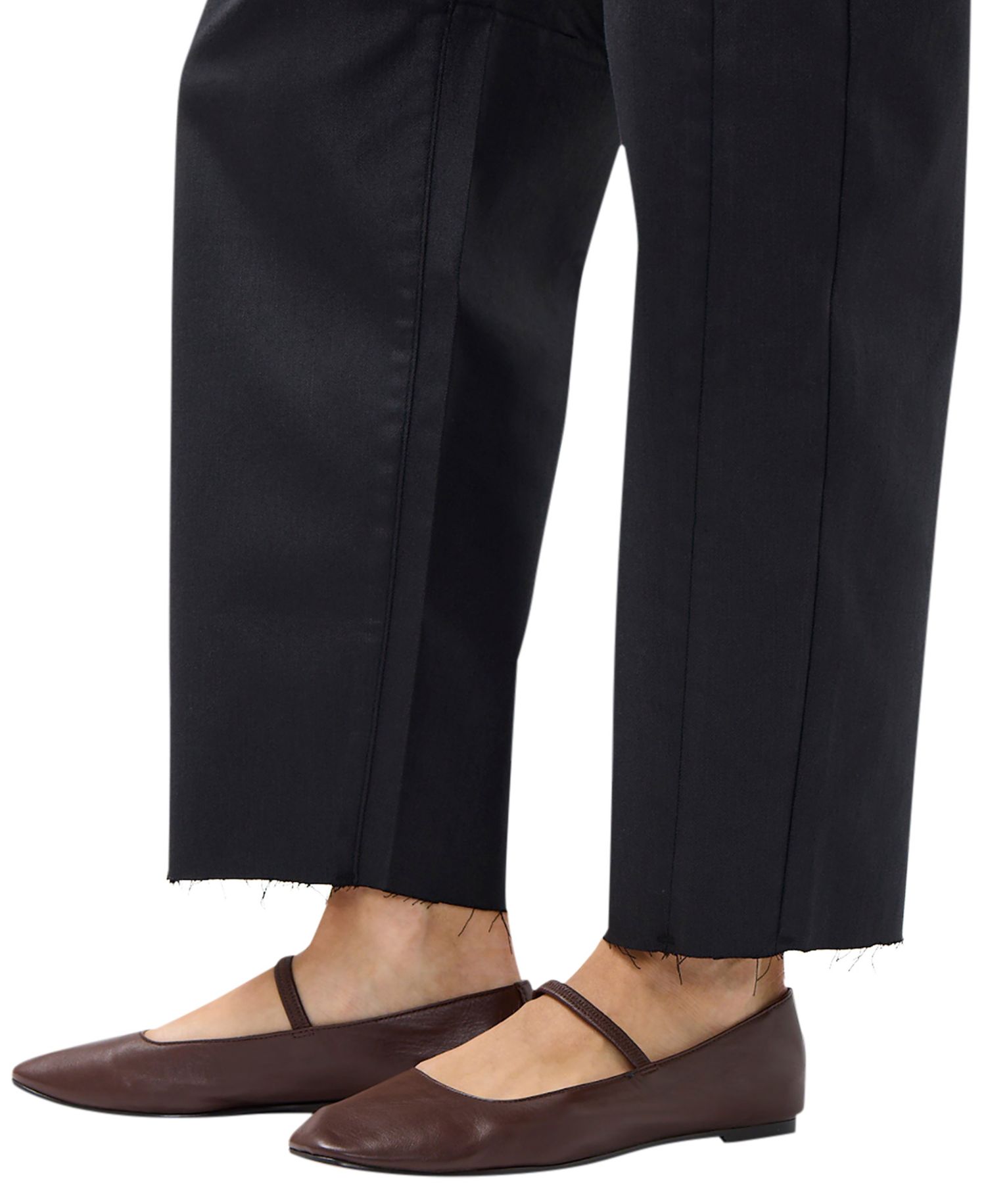 Women's High Rise Slim Barrel Leg Jeans