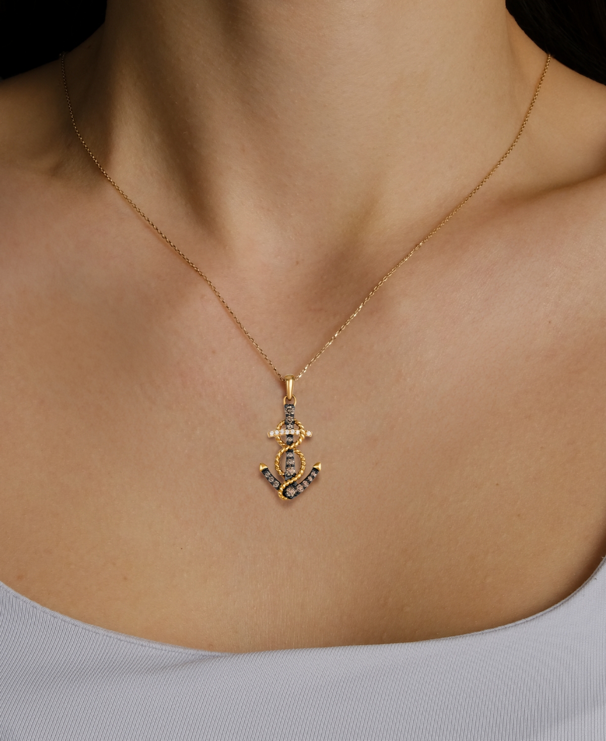 Le Vian Chocolate Diamond (0.22 Ct. T.w.) And Vanilla Diamond (0.03 Ct. T.w.) Chocolatier Pendant Necklace I In Gold