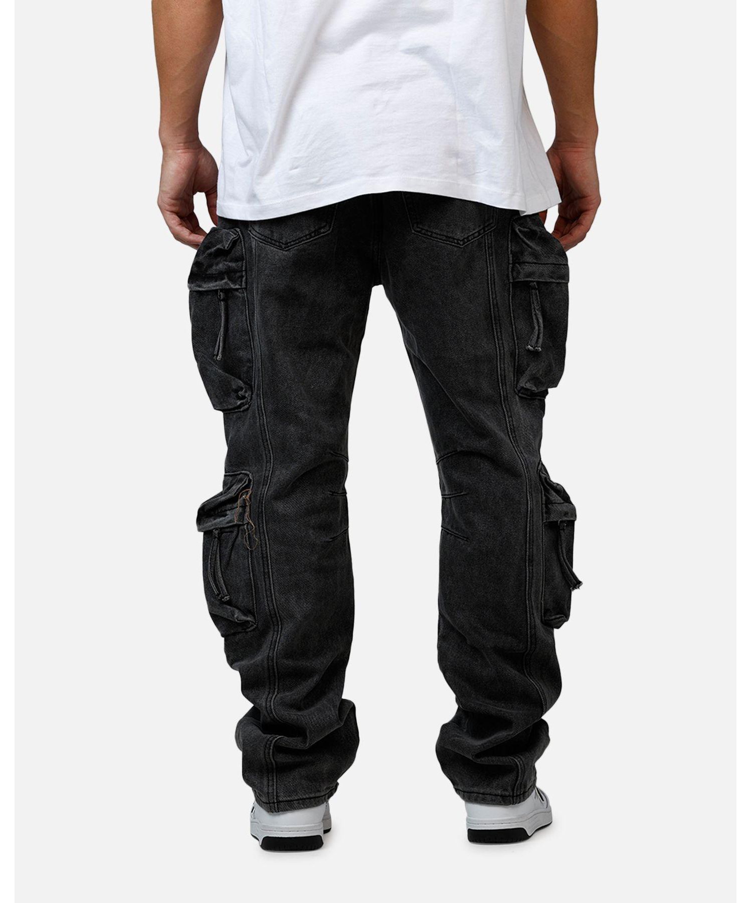 Men's Loiter V709 Wide Bellow Cargo Denim.