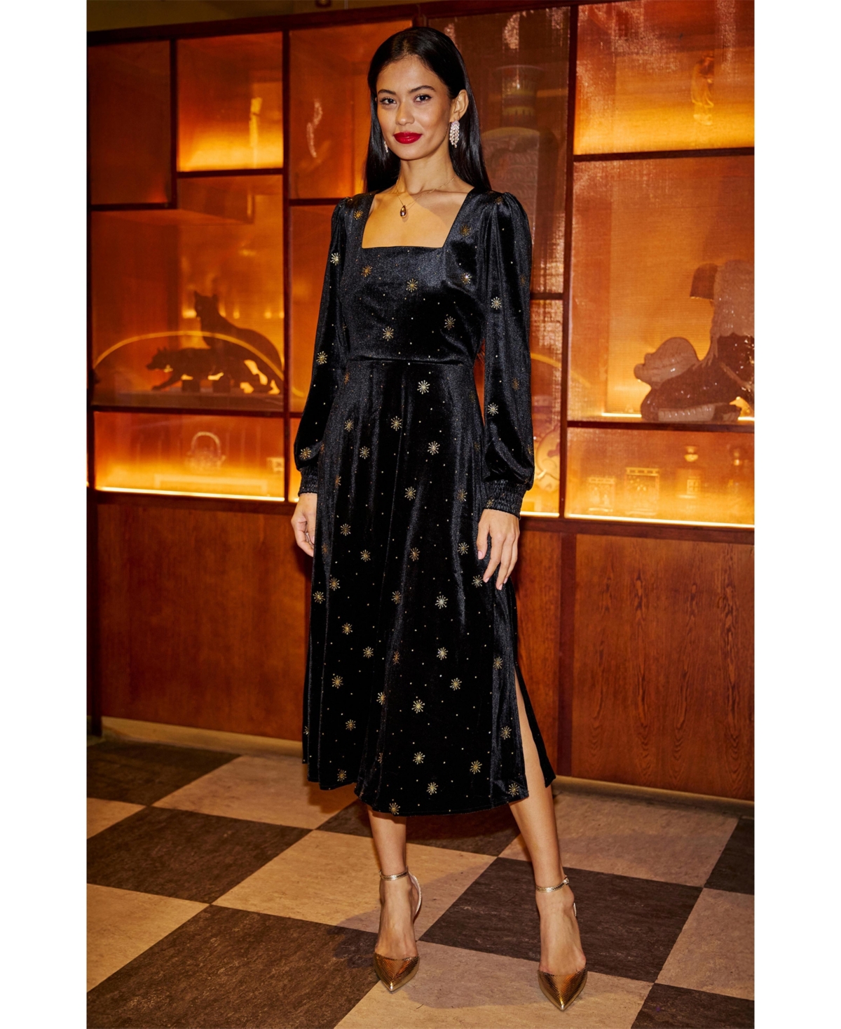 Yumi Women's Foil Print Velvet Midi Dress