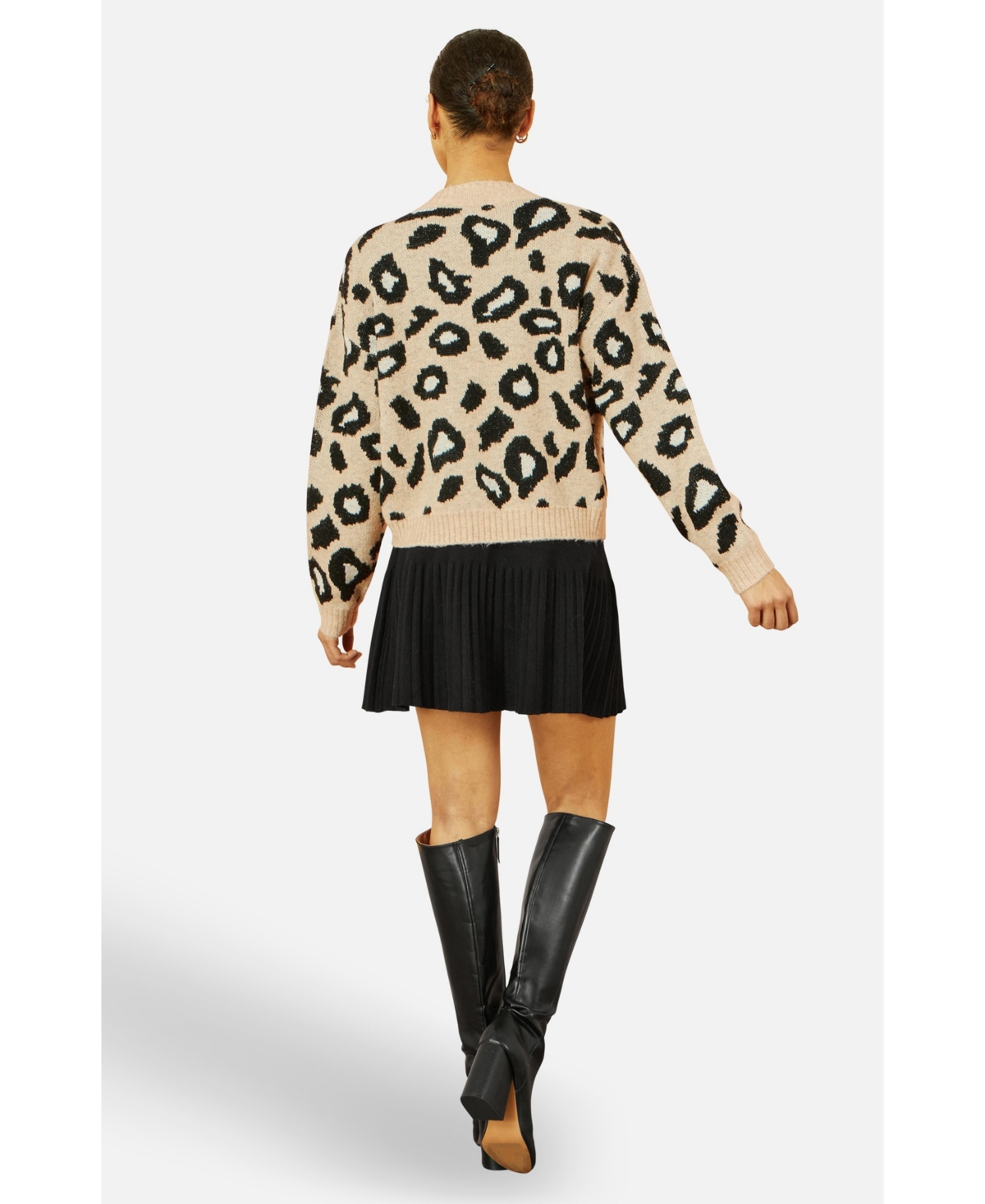 Yumi Women's Animal Print Intarsia Tie Front Cardigan