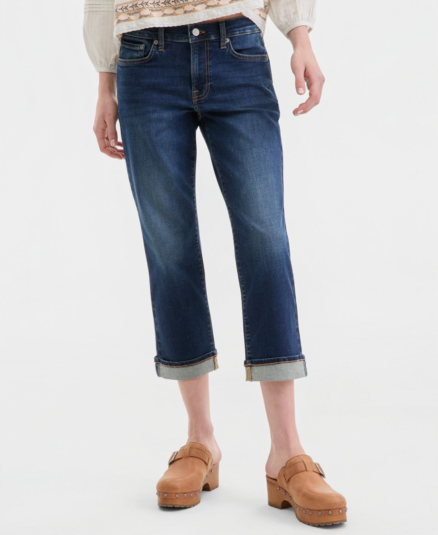 Women's Mid-Rise Sweet Capri Jeans