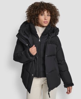 Women's Detailed Hooded Puffer Coat