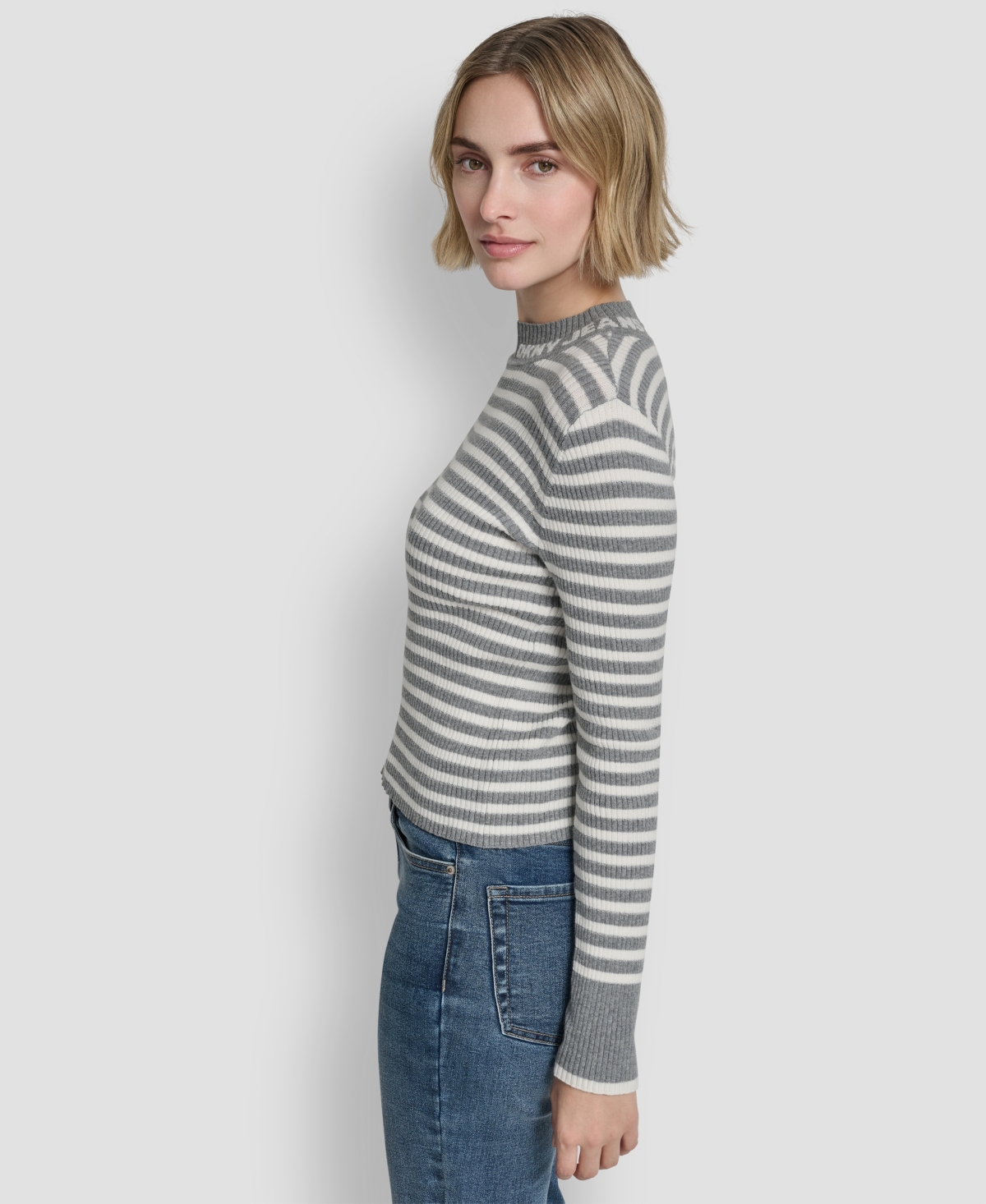 Dkny Jeans Women's Long-sleeve Mock Neck Rib Striped Sweater In Gray
