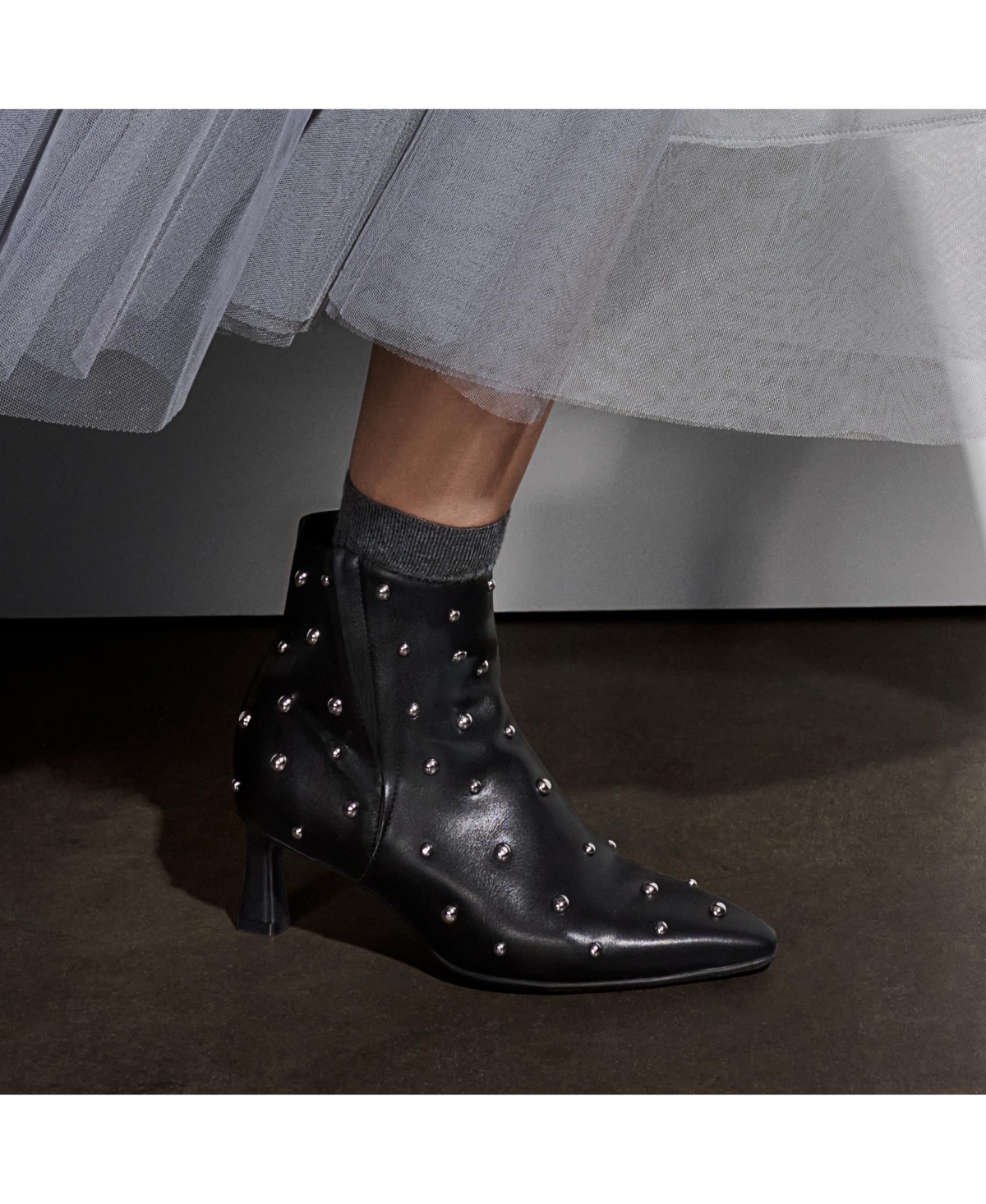 Naturalizer Women's Deesha Two Zip Short Boots