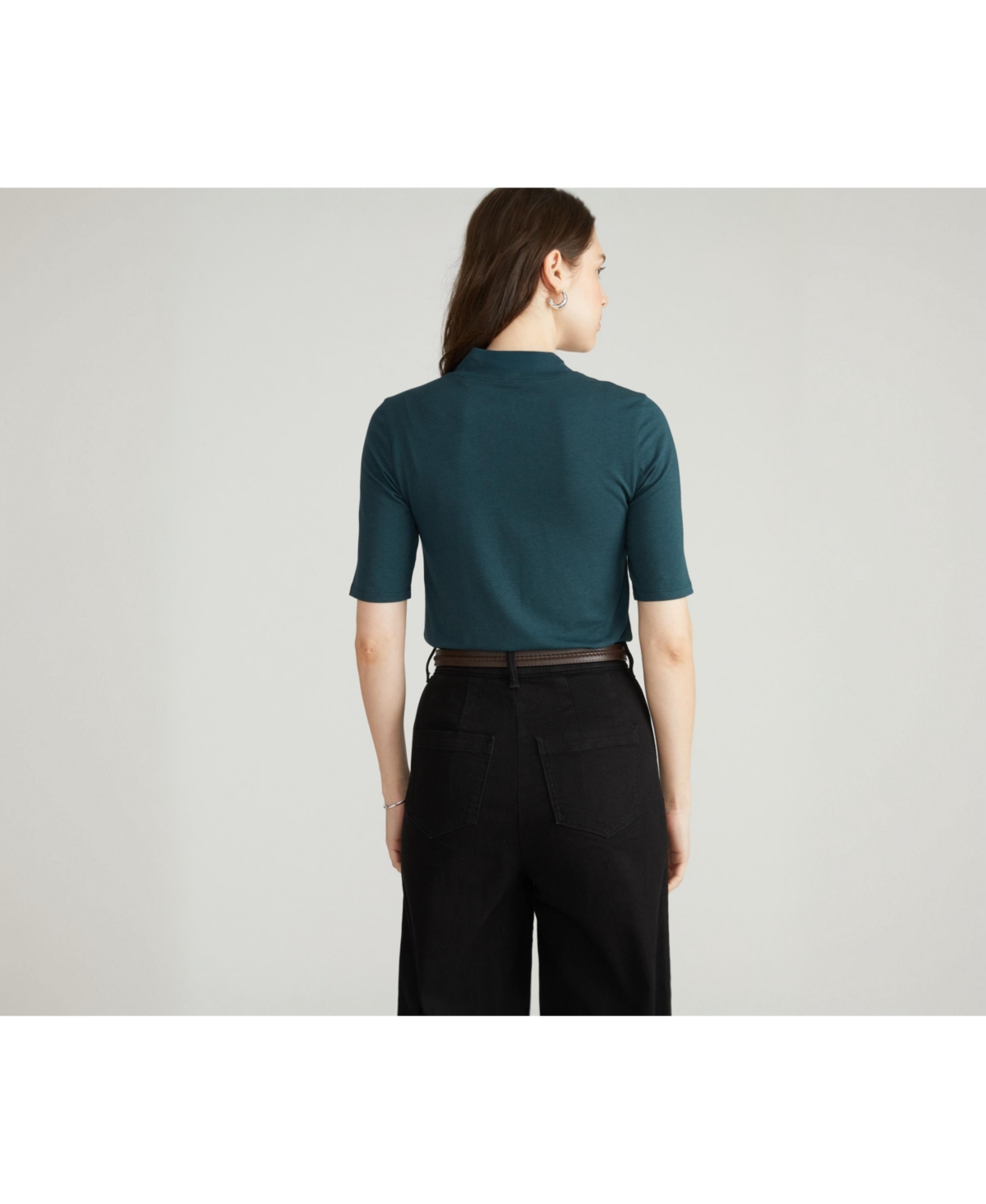 Universal Standard Plus Modern Mock Neck Tee