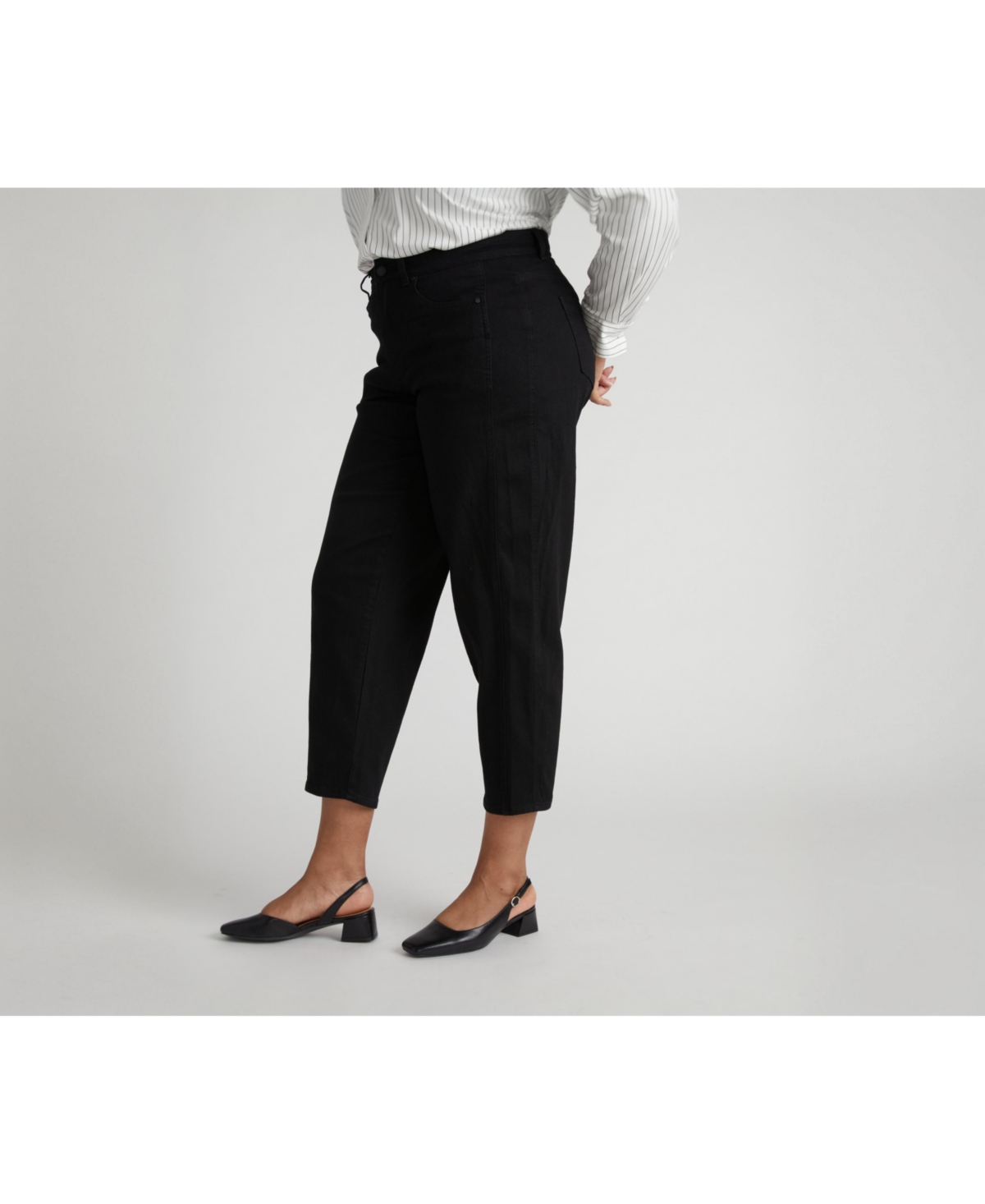 Universal Standard Women's Plus Dakota Twisted Leg Jeans