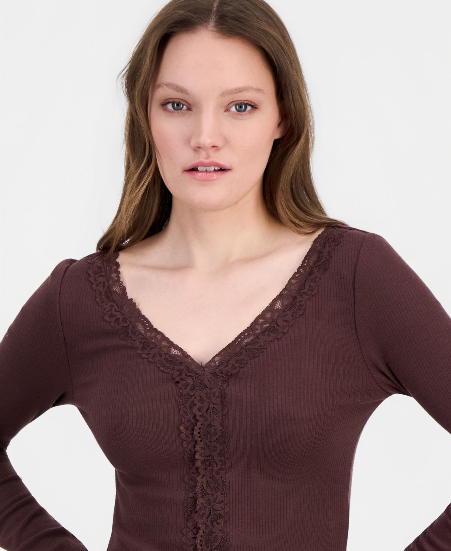 Juniors' Lace-Trim Long-Sleeve Ribbed Top