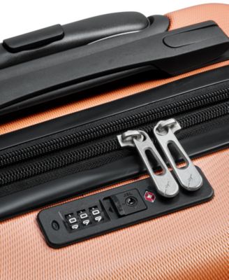 Silverton 30" Large Check-In Spinner Suitcase