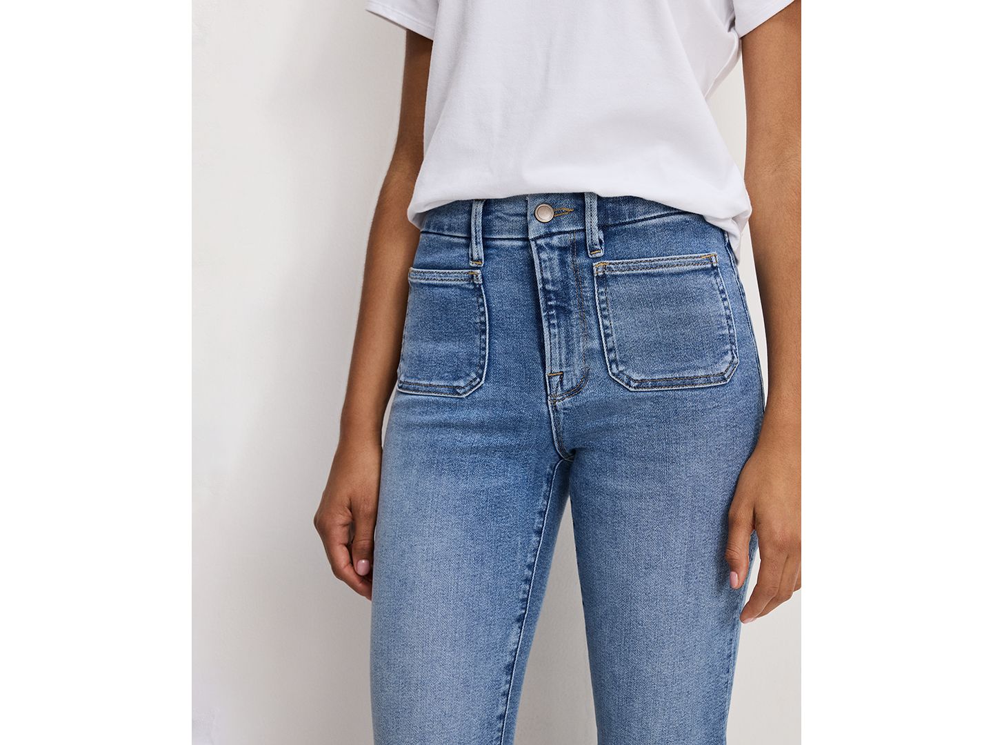 Женские джинсы Good American Good Legs Flare, цвет: Индиго — фото 4