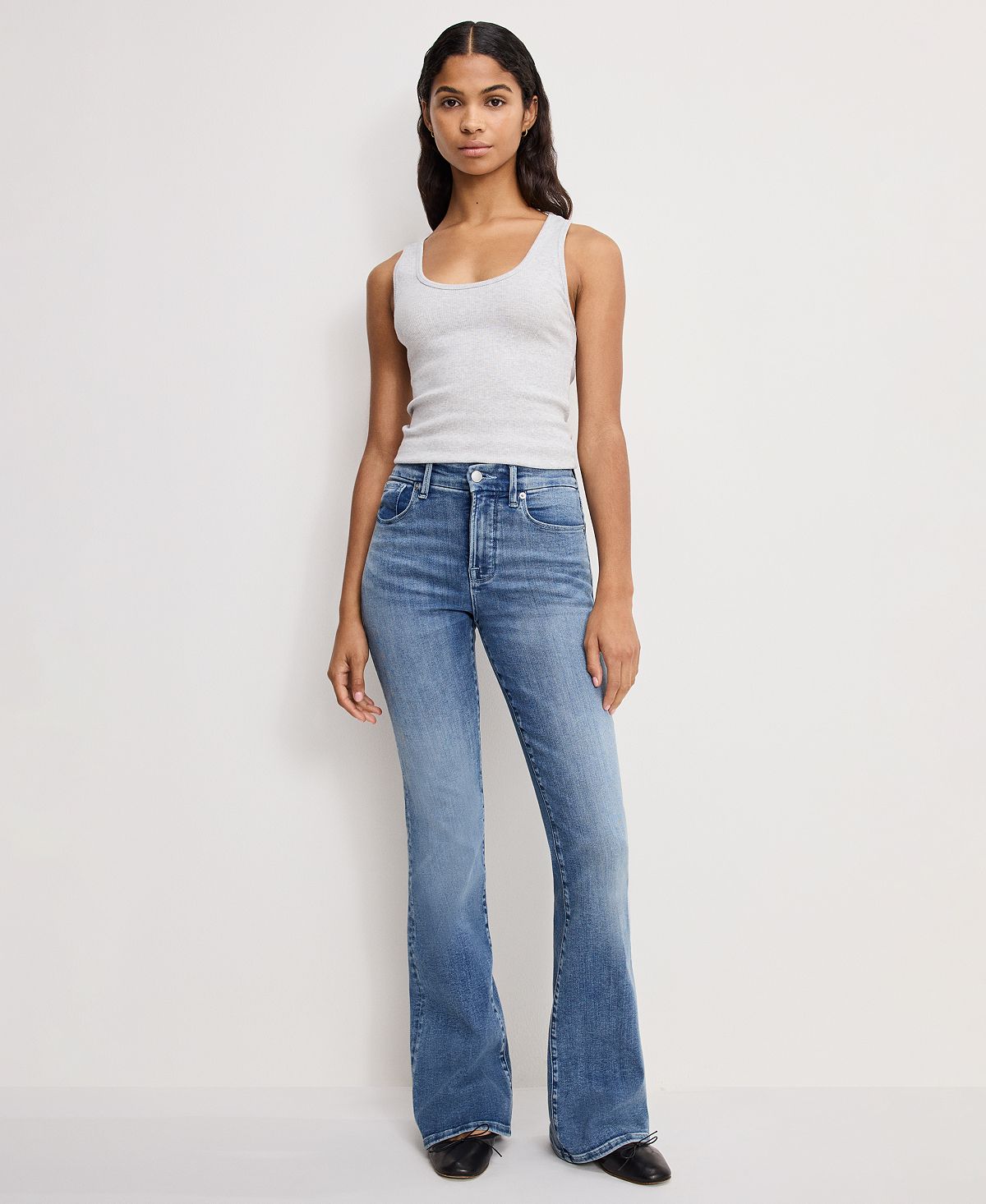 Good American Women's Good Legs Flare Jeans view 2 — MAYCSS fashion products