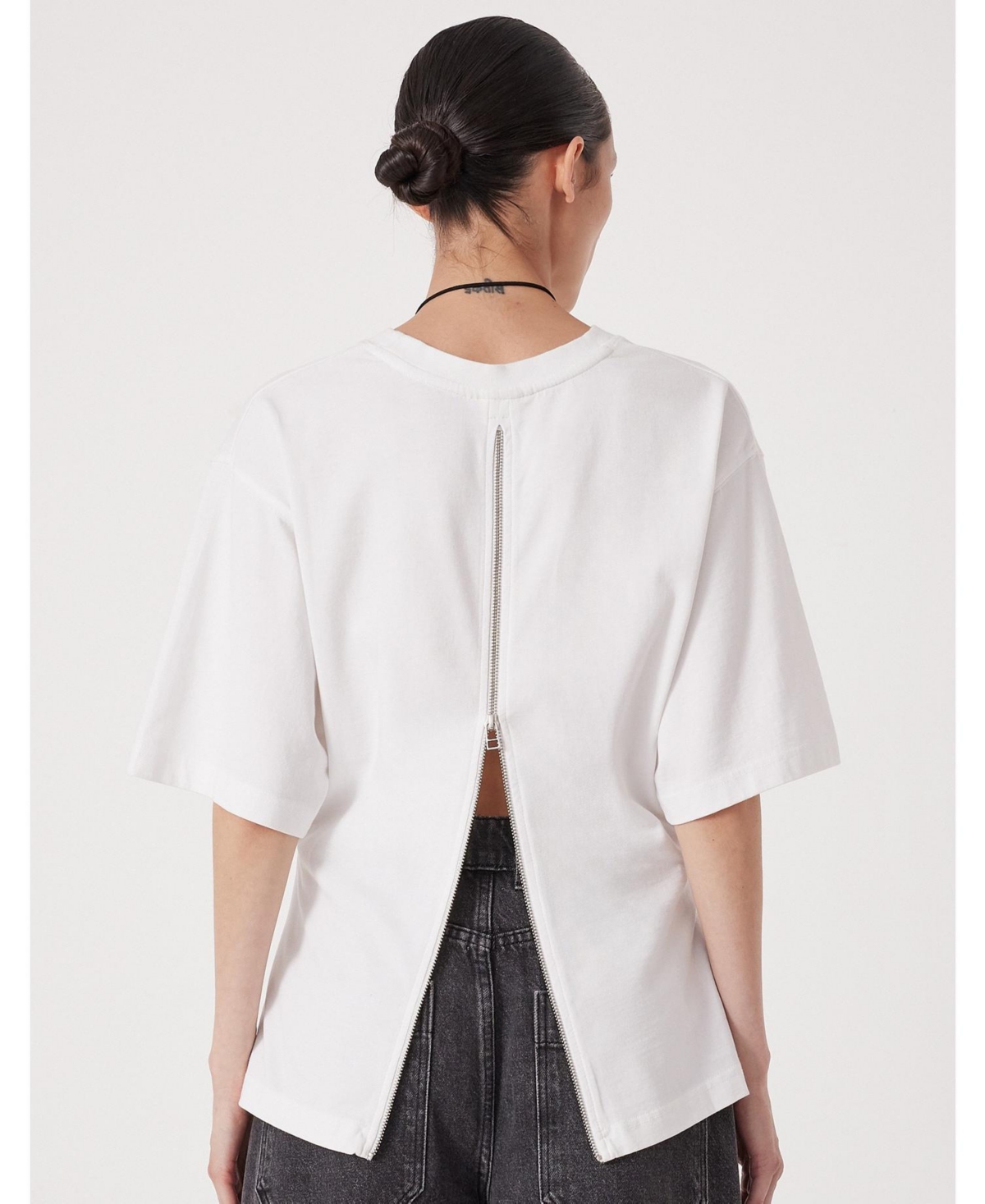 Hush Women's Zip Detail Short Sleeve T-Shirt