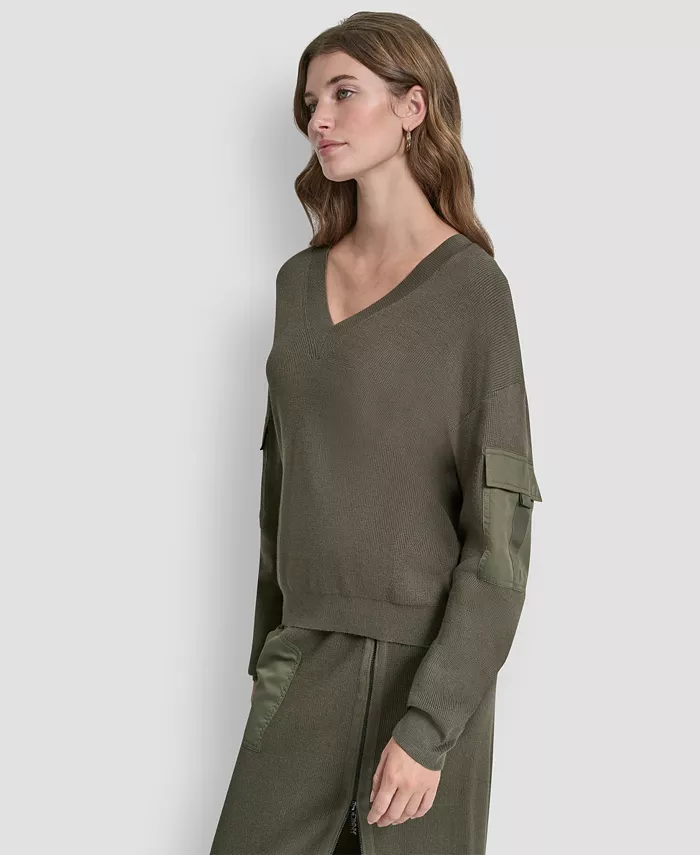 Women's Cargo V-Neck Sweater - thumbnail 9