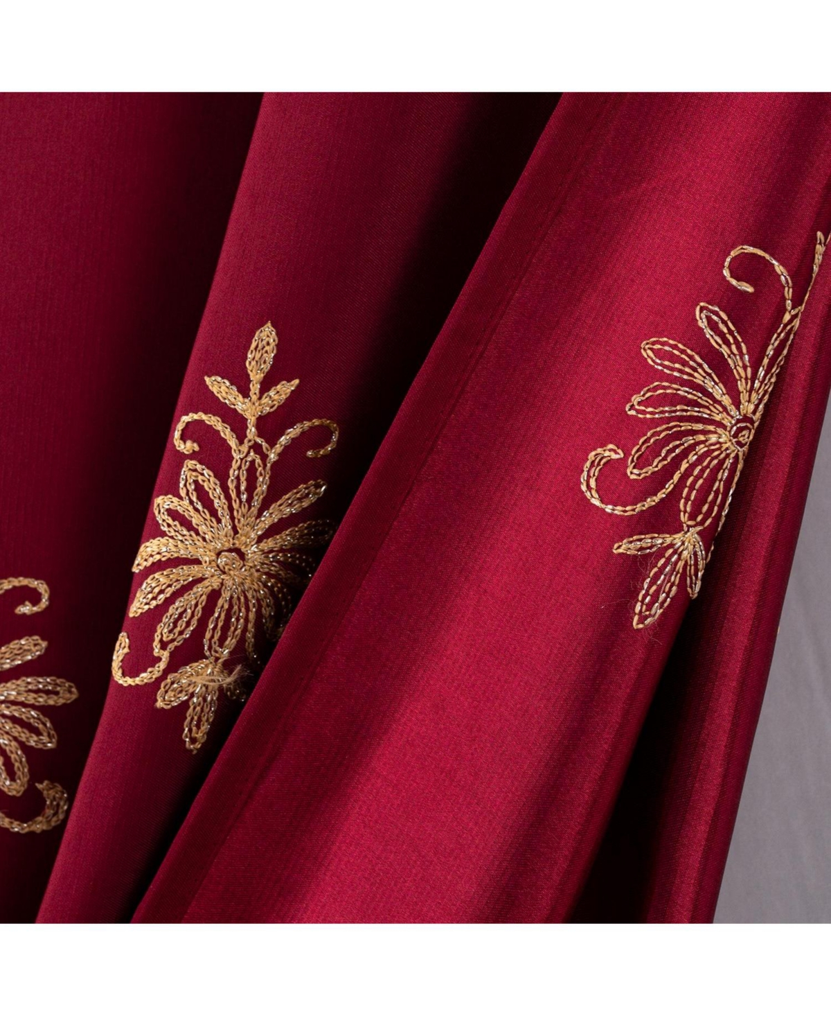 Rt Designers Collection Donna Macrame Construction 3" Rod Pocket Curtain Panel 54" x 90" /Gold