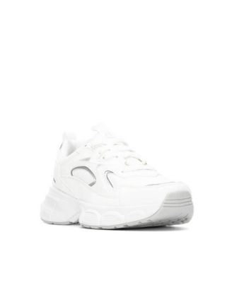 Women's Casual Sneakers Refresh Collection