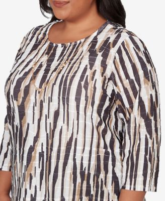Plus Size Seville Animal Print Pleated Top with Necklace