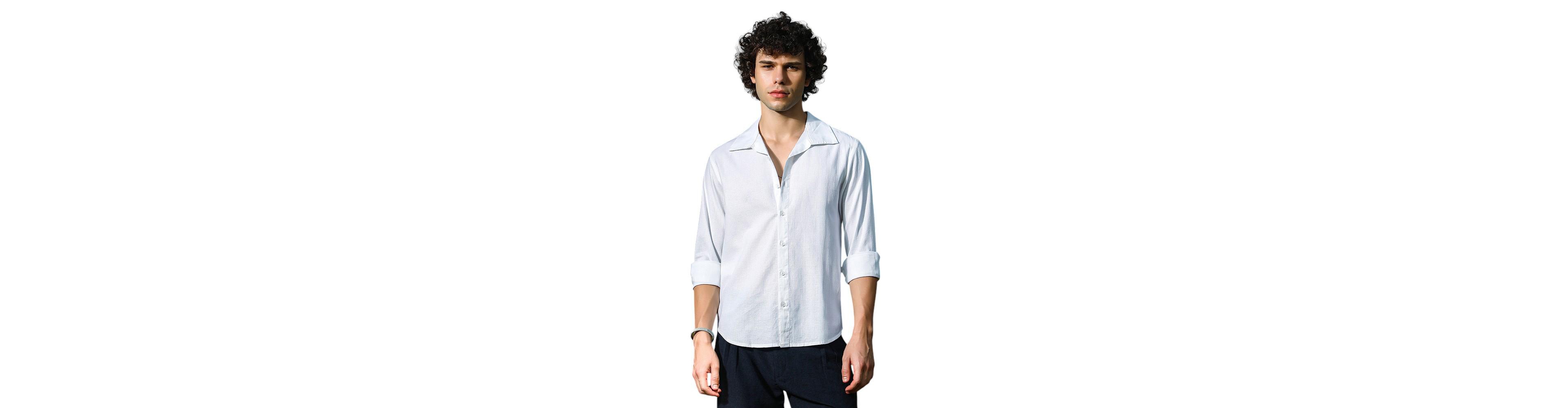 Campus Sutra Men's Solid Relaxed Shirt