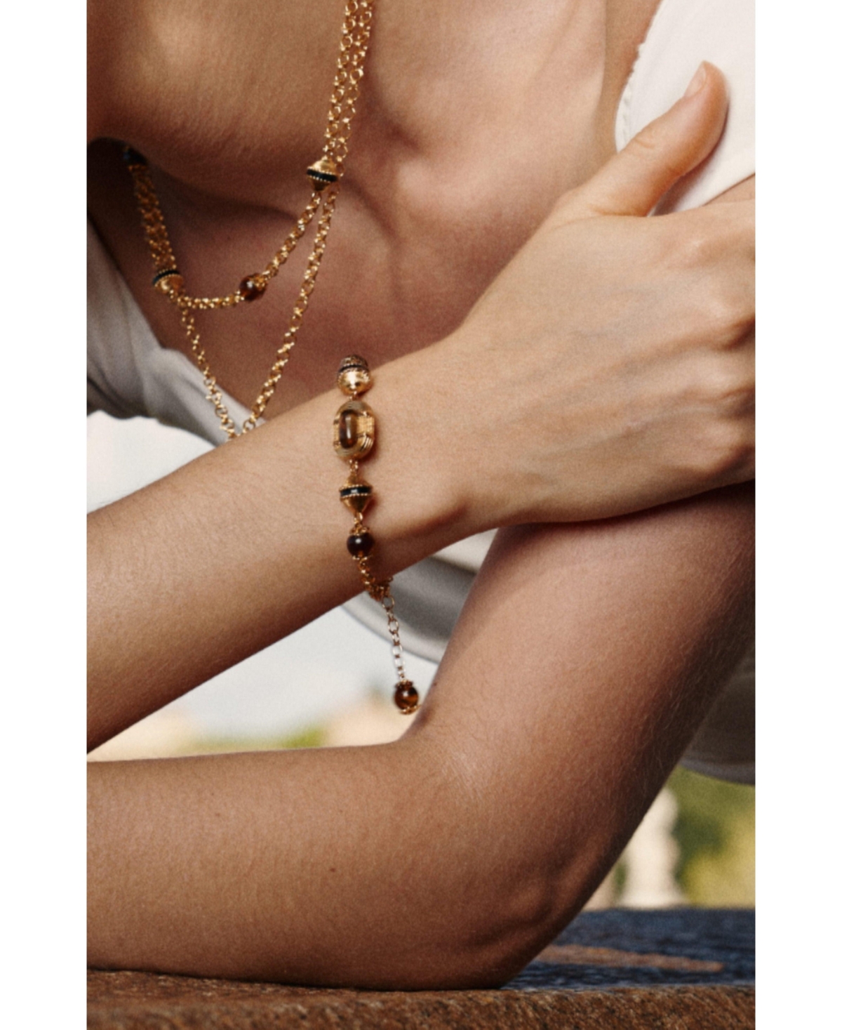 Retro Chic Roman Night Bracelet