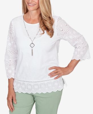 Women's St. Augustine Solid Eyelet Trim Top with Necklace