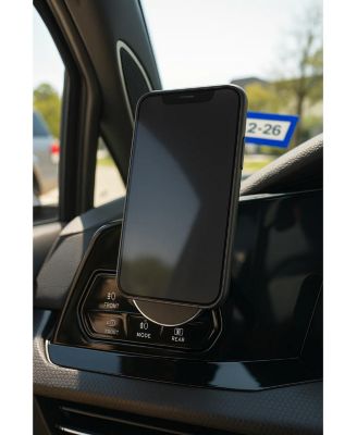 Magnetic Air Lock Phone Holder.
