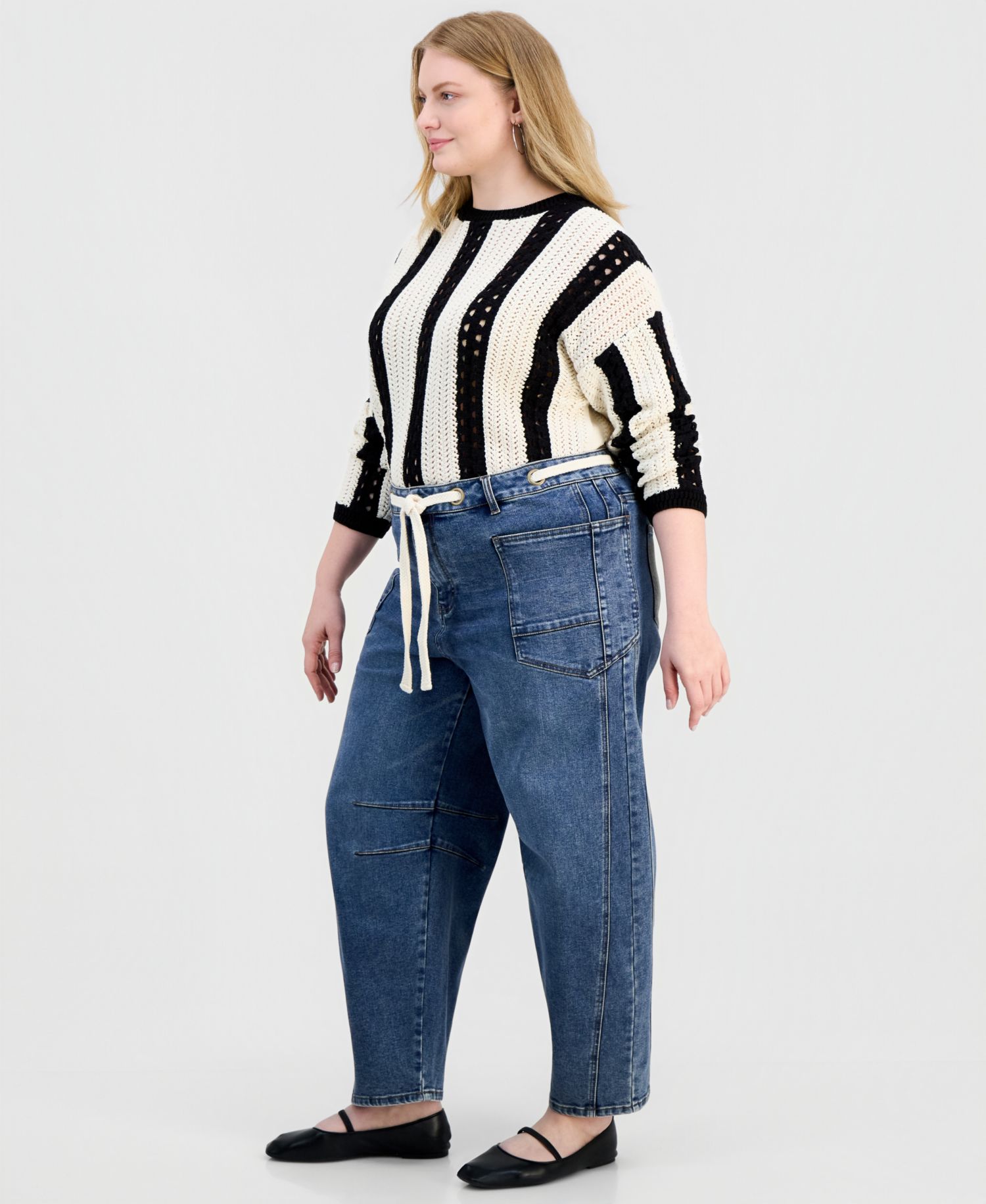 Trendy Plus Size Tie-Waist Barrel Jeans