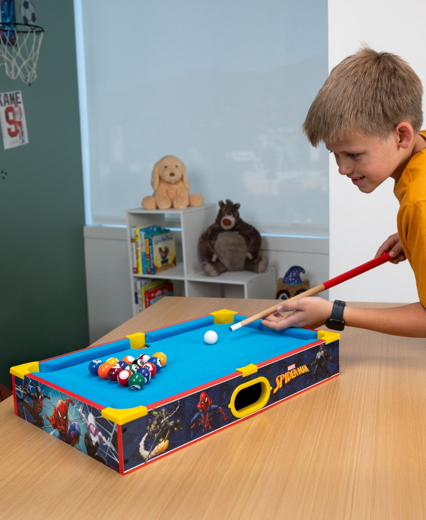 Детская игрушка World Tech Toys Spider-Man Portable Tabletop Pool Table, Ages 3+ — фото 5