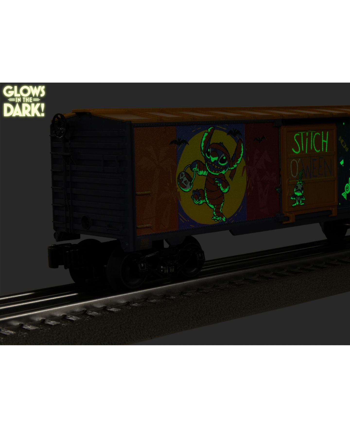 Детская игрушка Lionel O Gauge Disney Stitch Stitchoween Glow in the Dark Model Train Boxcar — фото 7