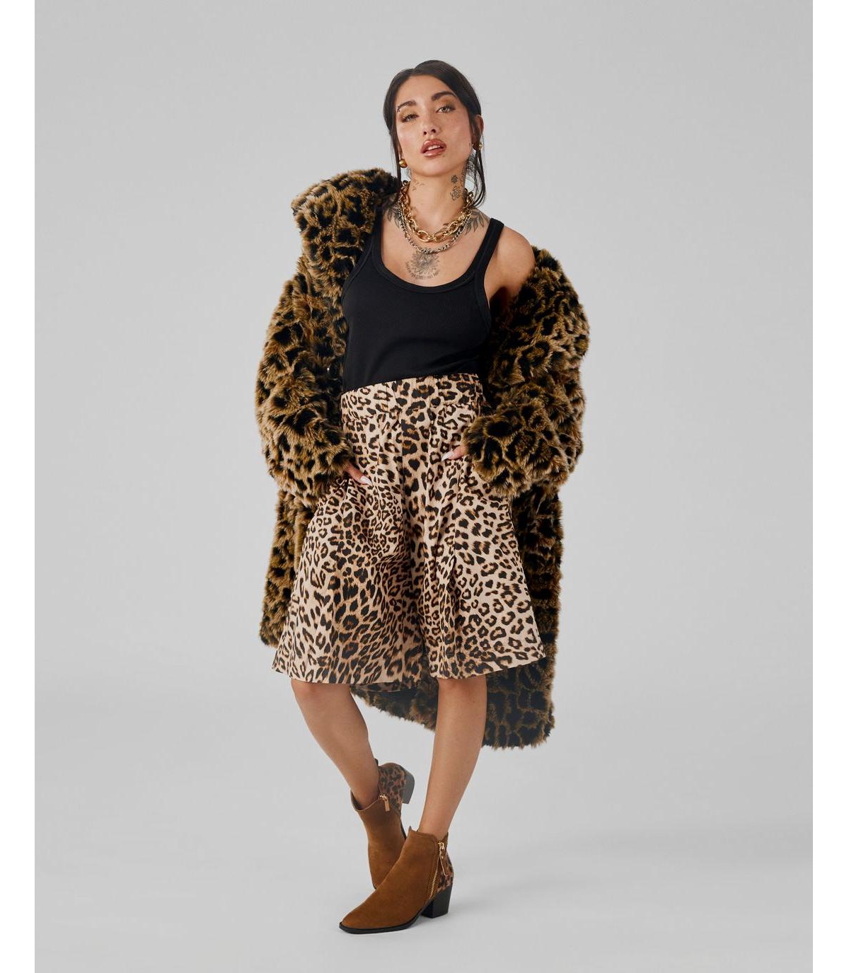 Xti Women's Suede Heeled Ankle Booties