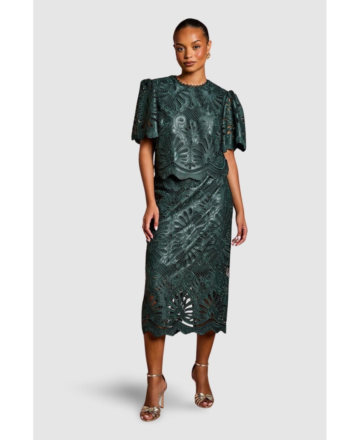 Coast Women's Short Sleeve Top