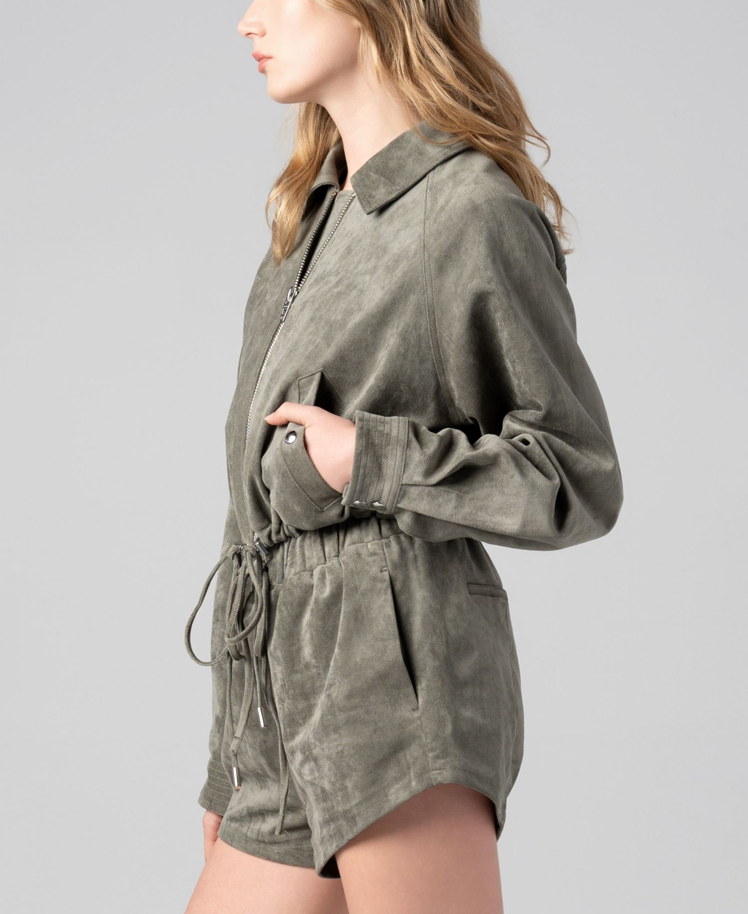Women's Front Zip Collared Jacket