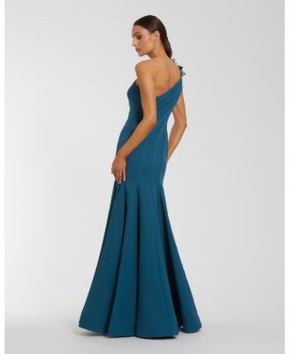 Women's 3D Flower Details With Crepe One Shoulder Evening Gown