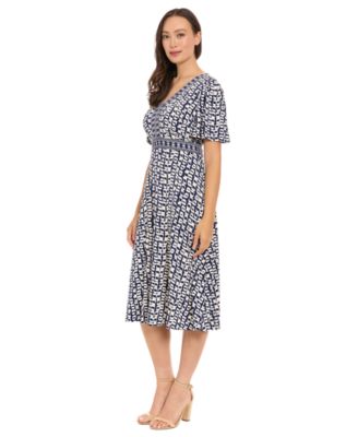 Women's Framed V-Neck Flutter-Sleeve Flare Dress