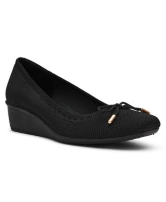 Women's Wesson Cap Toe Wedge Pumps