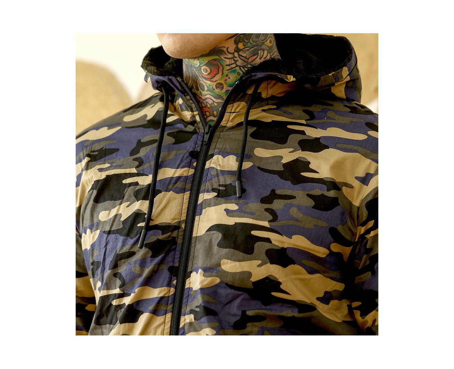 Men's Army Green & Khaki Beige Camouflage Fleece-Lined Jacket