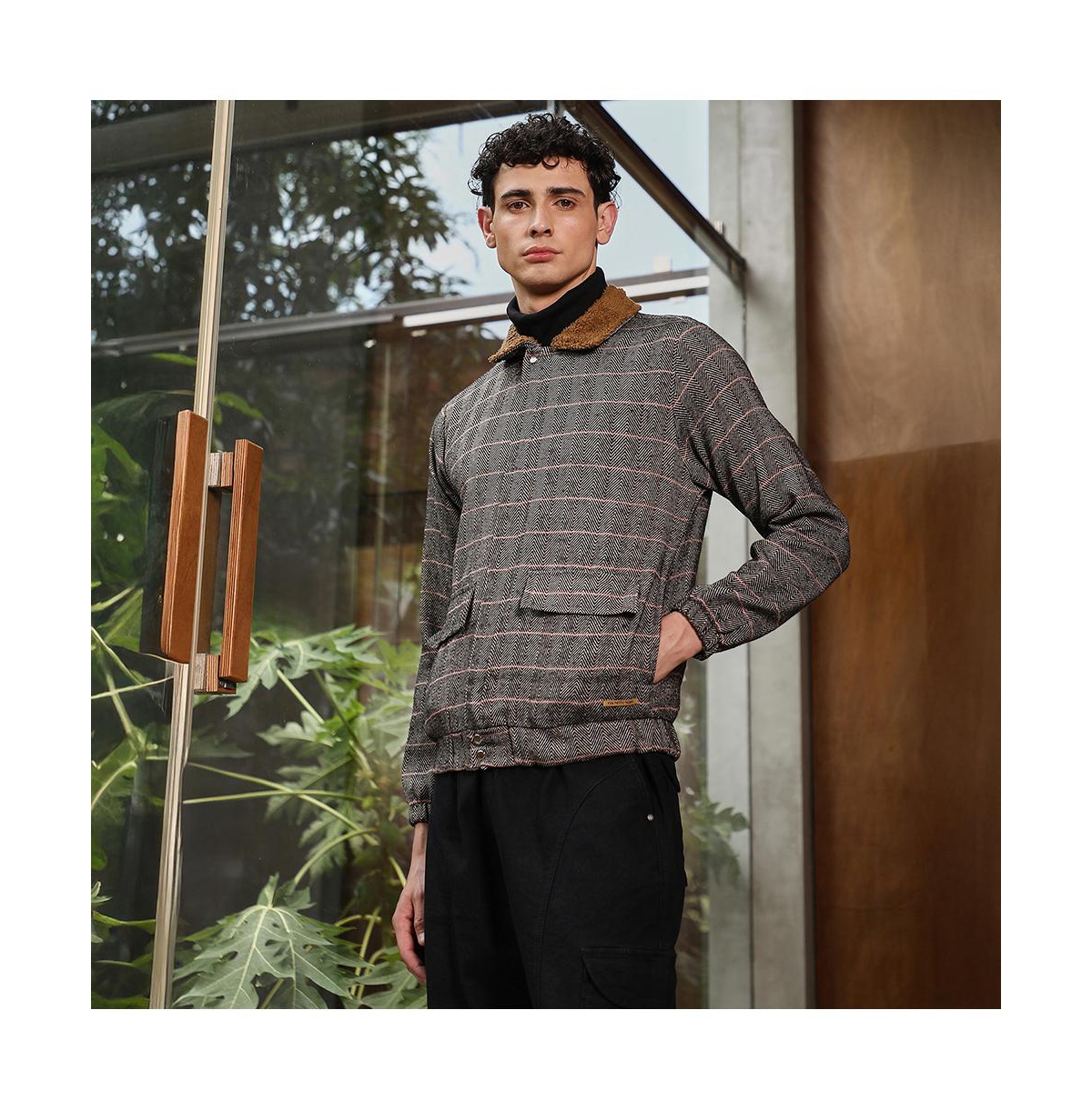 Campus Sutra Men's Midnight Black & Cream White Chevron-Jacquard Sherpa-Lined Jacket