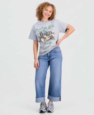 Juniors' Strawberry Fields Graphic-Print T-Shirt