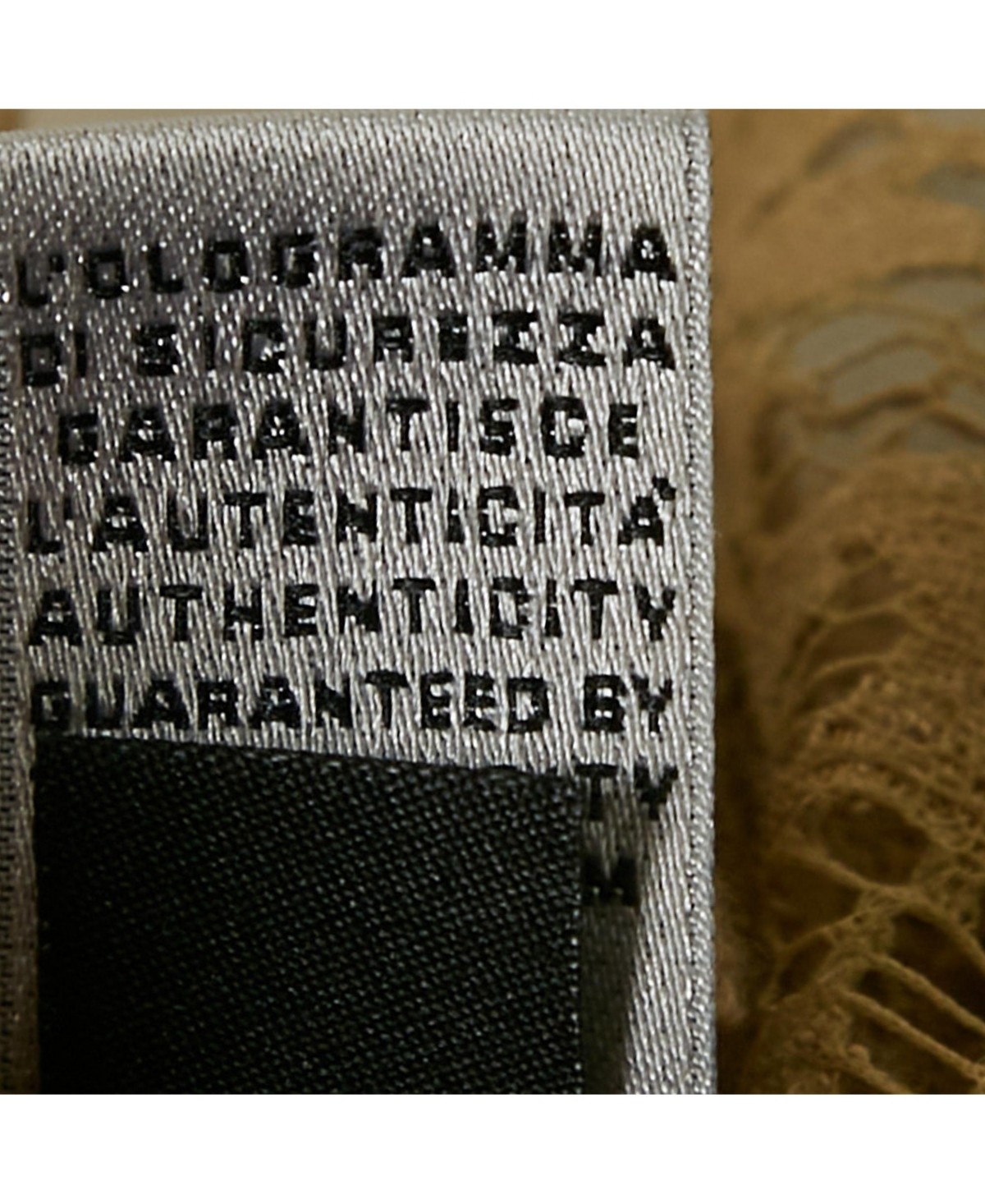 Pre-Owned Dolce & Gabbana Women's Pre-Owned D&g Beige Lace Sleeveless Sheer Top