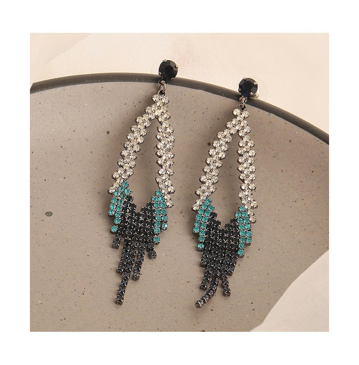 Sohi Women's Silver Dazzling Drop Earrings