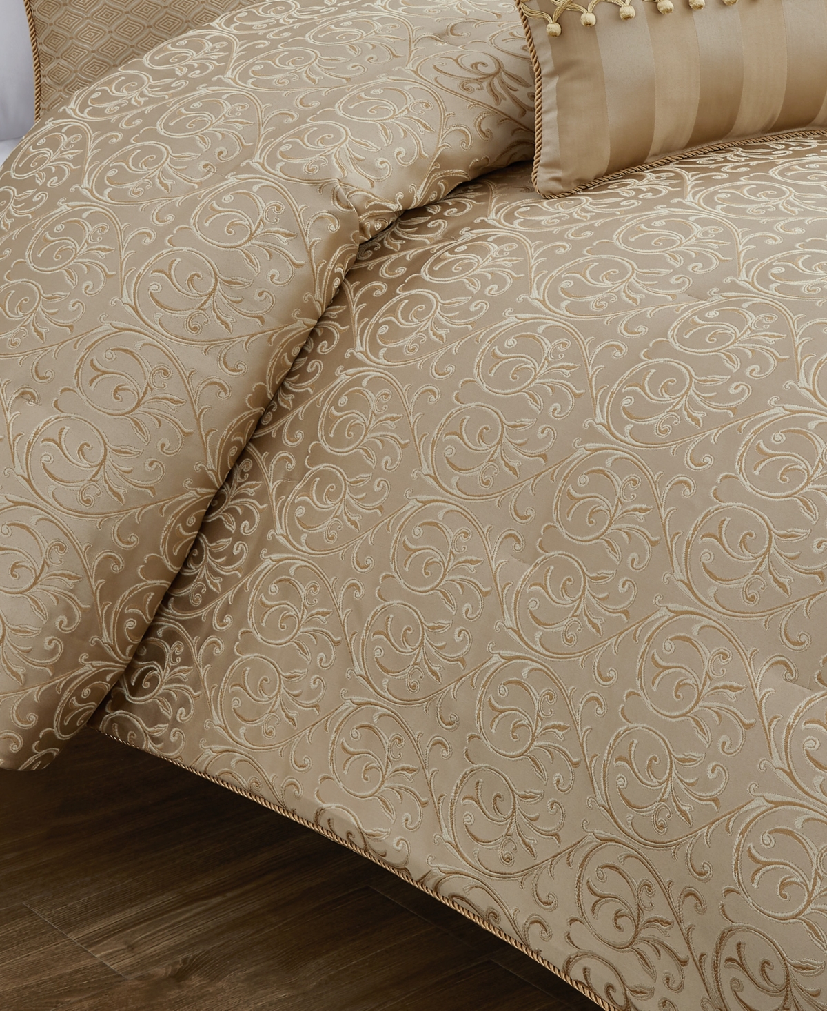 Waterford Anya Soft 3-Pc. Comforter Set