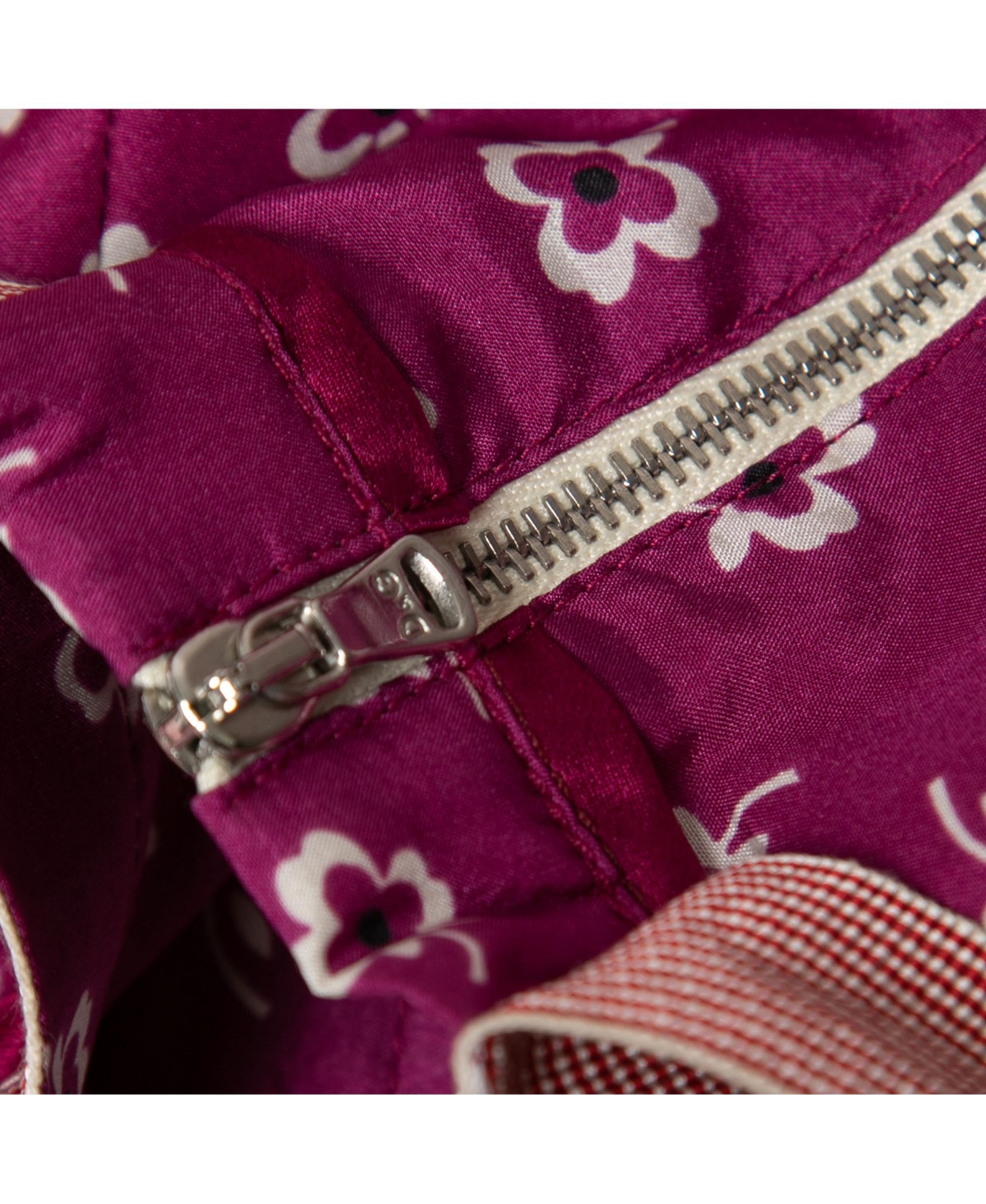 Pre-Owned Dolce & Gabbana Women's Pre-Owned D&g By Dolce & Gabbana Pink Printed Silk Mini Skirt