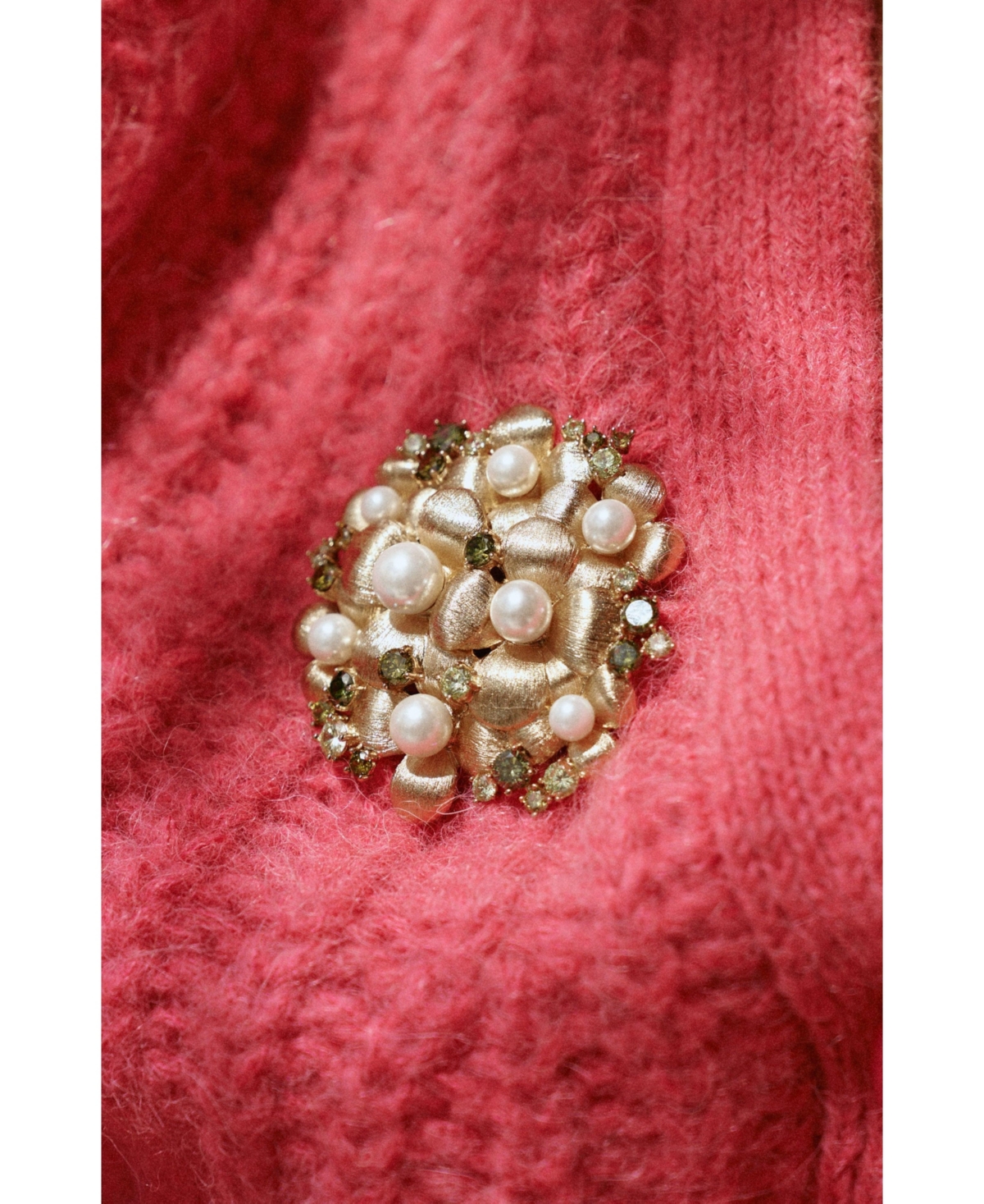 Retro Chic Garden Blossom Brooch